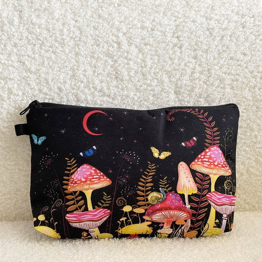 Mushroom Print Zipper Makeup Bag