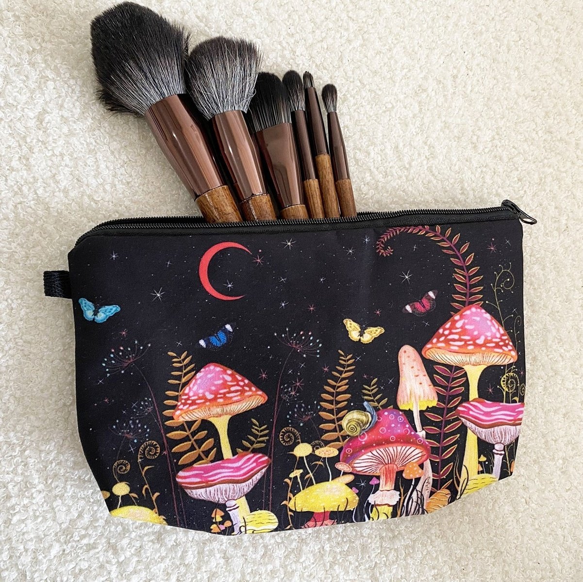 Mushroom Print Zipper Makeup Bag